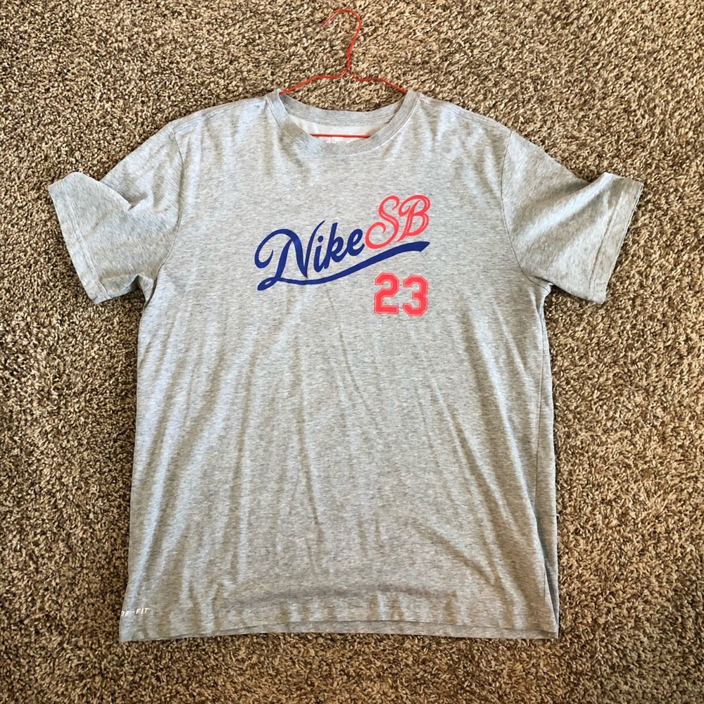 NIKE SB Dri Fit